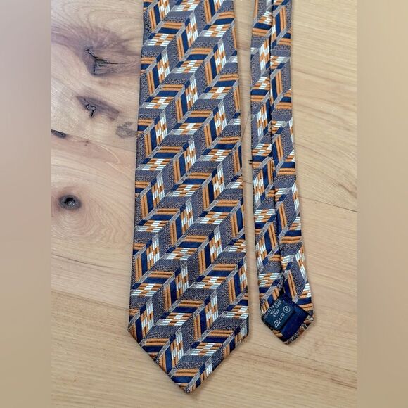 Vintage Brocade ERMENEGILDO ZEGNA Navy Orange Chevron Men's Silk Luxury Neck Tie - Picture 2 of 5